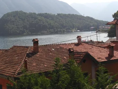 Azzano Holidays B&B Mezzegra Italien